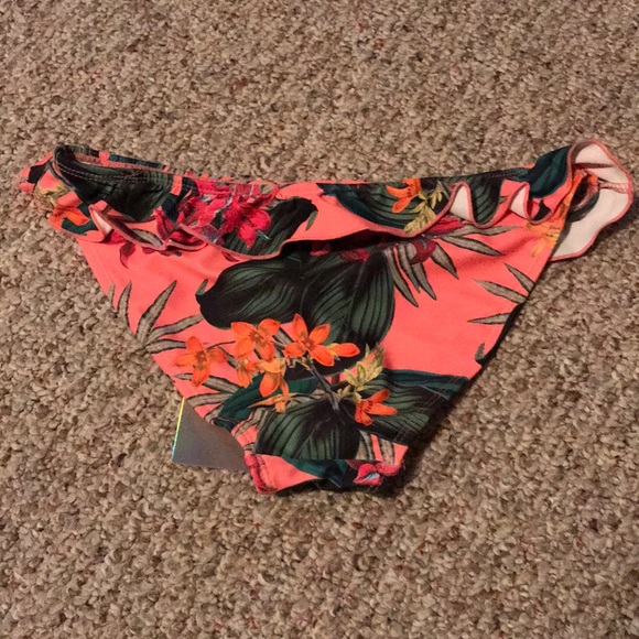 BNWT MISSGUIDED tropical ๐ swim bottom - Picture 5 of 5